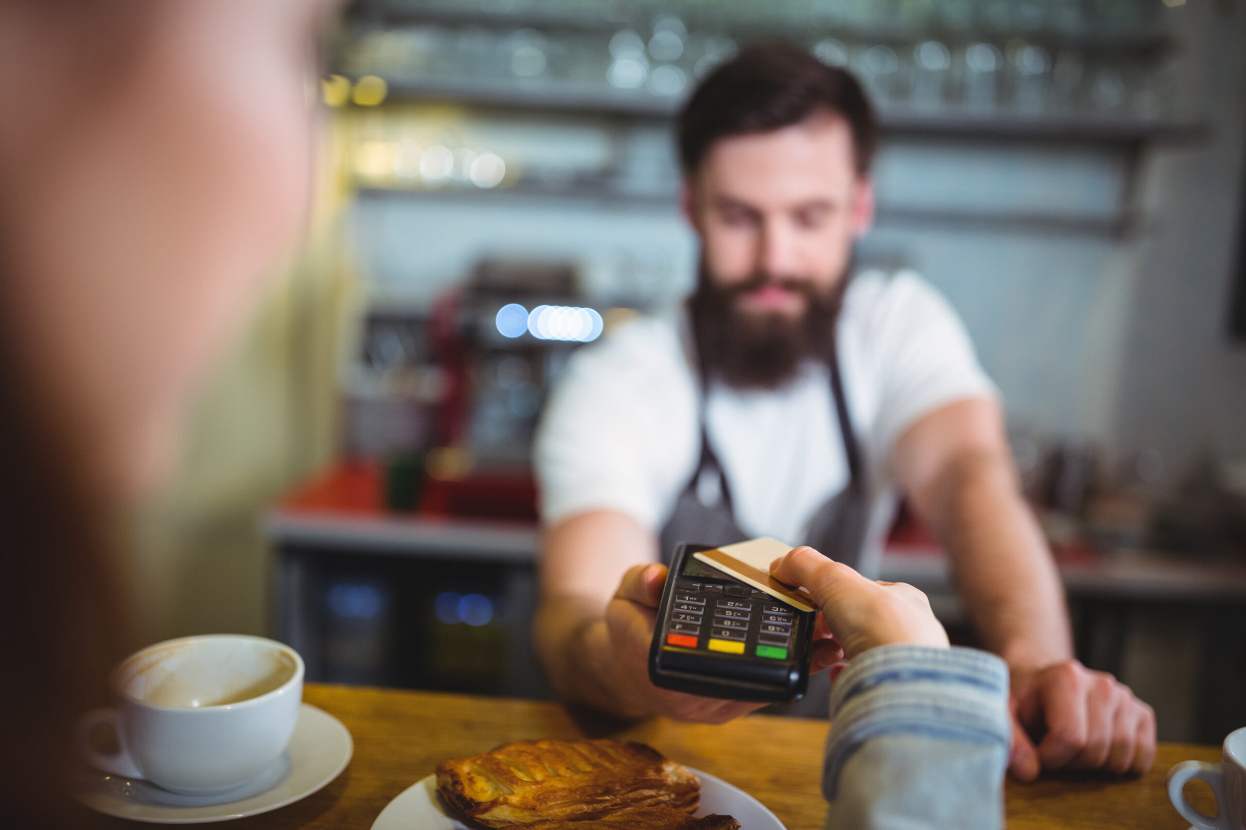 Software de punto de venta rápido: Estrategias para procesar más cobros en horas pico